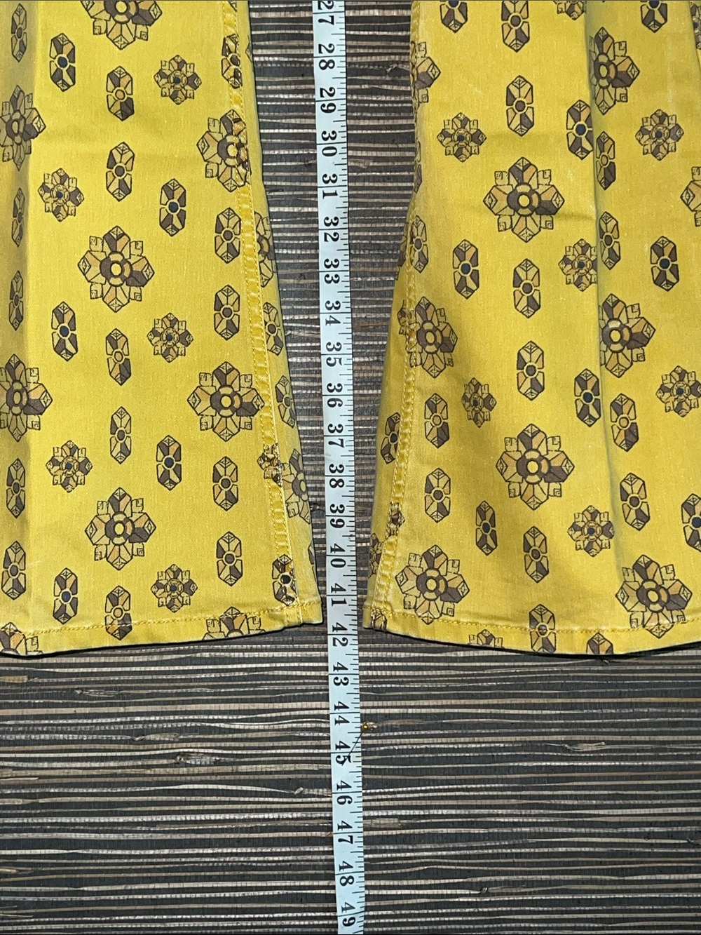 🆕 Free People Printed Penny Pull-On Flare Jeans 27 - Picture 12 of 16
